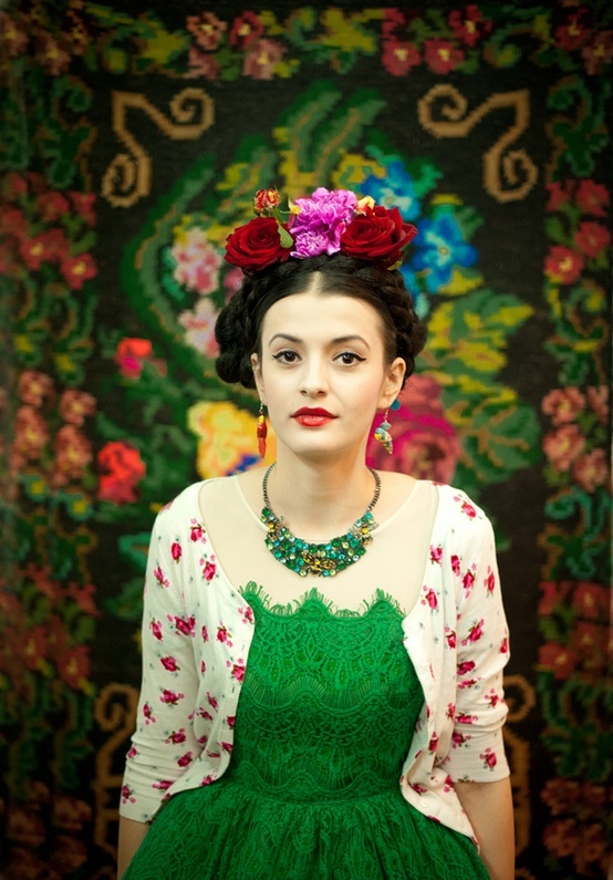 Frida Kahlo Costume - CostumesFC.com
